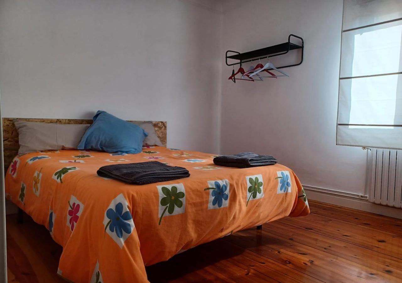 Habitaciones En El Atico De Tona Mirando A La Bahia De 桑坦德 外观 照片